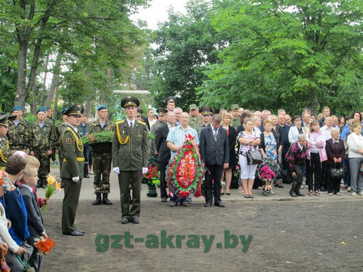 Митинг-реквием провели в Татарке