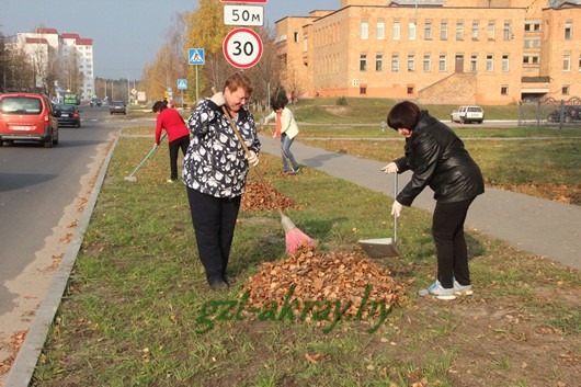 Возле поликлиники – порядок!