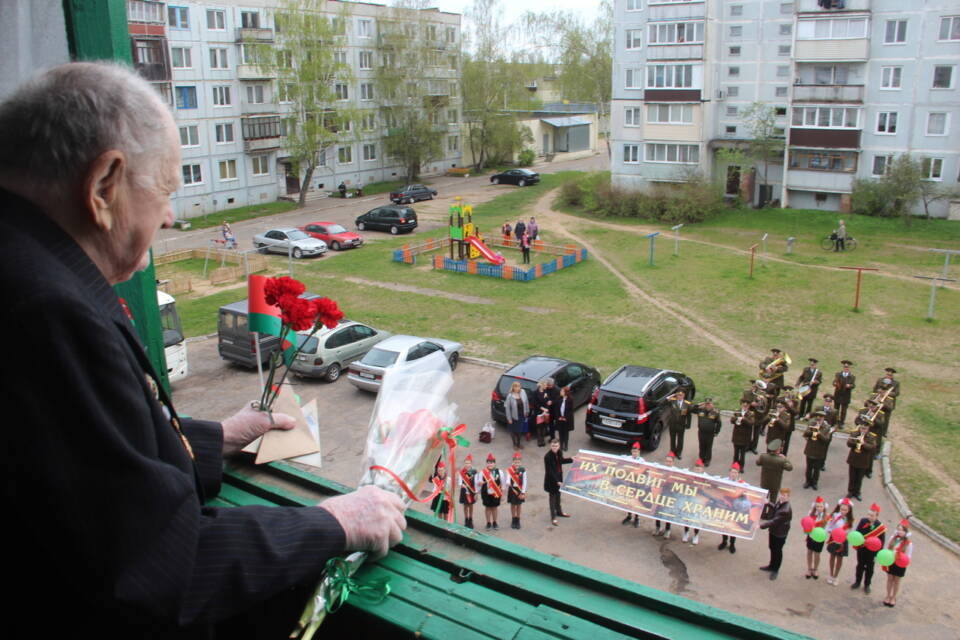 За мирную жизнь – поклон до земли
