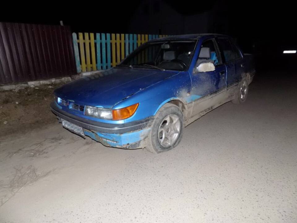 В Осиповичском районе школьник угнал автомобиль у односельчанина