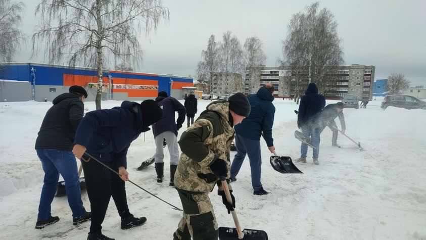 Супраць снегу — талакой