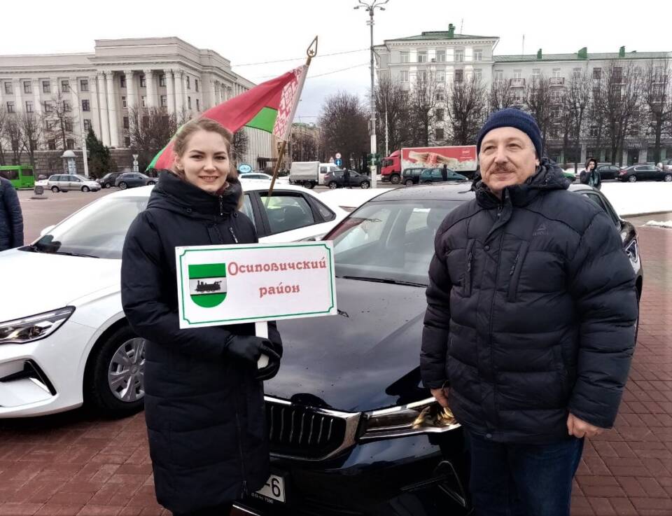 Новый «Джили» пополнил автопарк Осиповичской ЦРБ