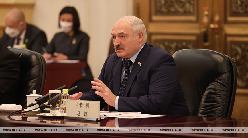 Лукашенко: в ходе переговоров в Пекине будут очерчены новые горизонты сотрудничества с Китаем