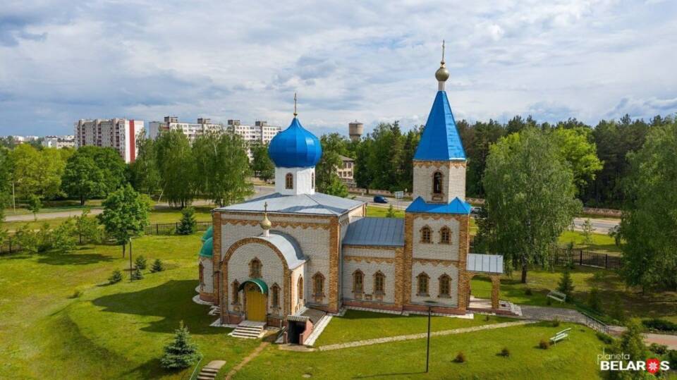 Приходской совет “Свято-Введенского храма в г.Осиповичи” обратился с просьбой об оказании посильной спонсорской помощи для внешней реставрации храма