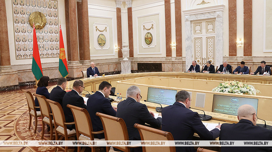 Лукашенко: Беларусь в высшем образовании сохранила лучшие советские традиции