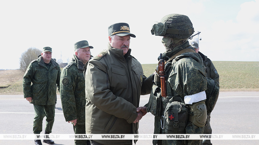 Лукашенко о возможных провокациях: нарушили госграницу – к уничтожению