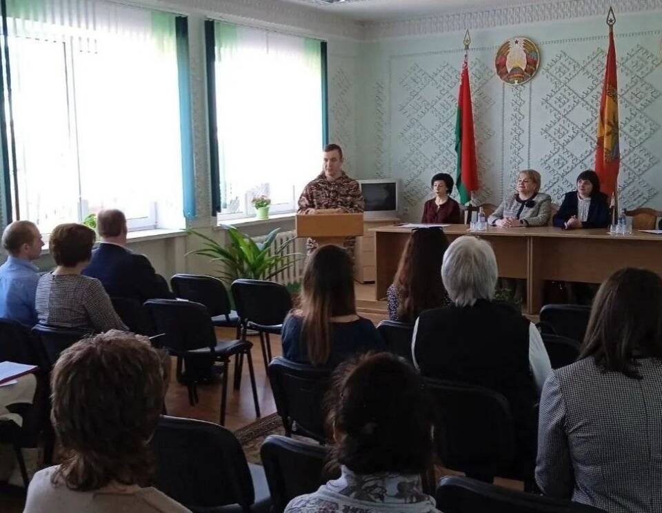 Сегодня в районе завершилось проведение первых сессий местных Советов депутатов двадцать девятого созыва, на которых были избраны председатели сельских Советов депутатов