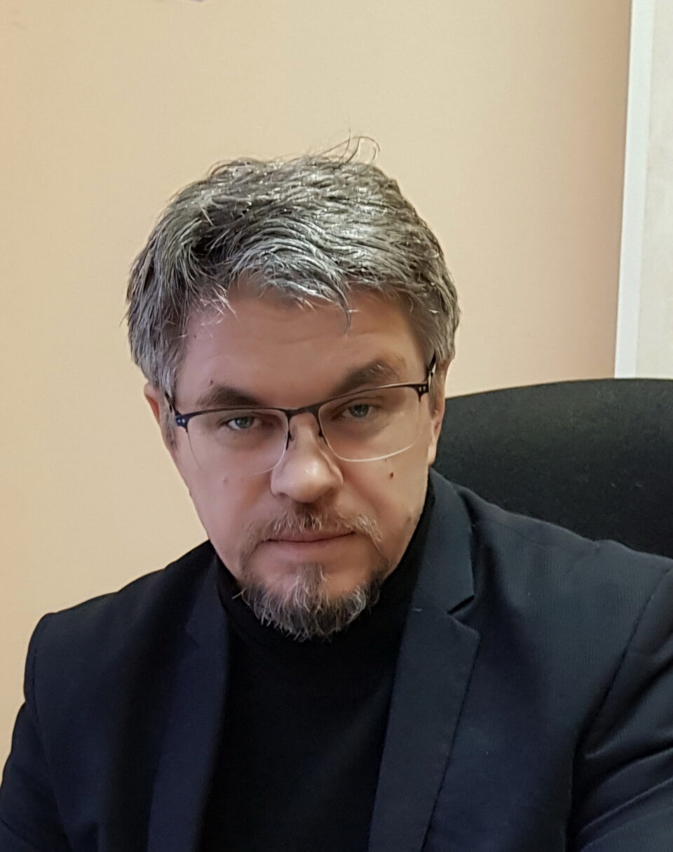 Знаёмцеся: дырэктар ДУА “Сярэдняя школа № 2 г. Асіповічы” Алесь Грыбко: