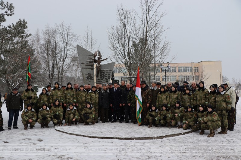 Митинг-реквием в память 36-летия вывода советских войск из Афганистана прошел сегодня в Осиповичах