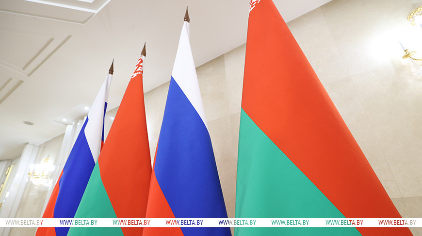 Лукашенко в День единения народов Беларуси и России: только сообща мы сможем противостоять вызовам времени