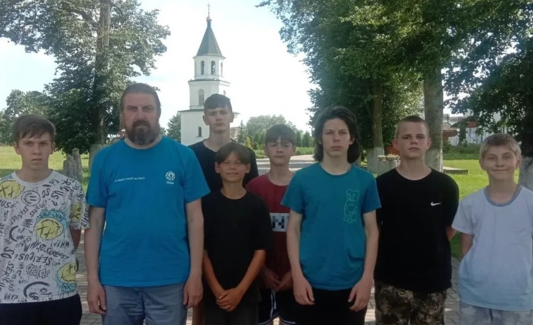 Ребята из военно-патриотического клуба “Ратник” при свислочском храме в честь Святителя Николая Чудотворца совершили незабываемый пятидневный водный поход по могучему Днепру