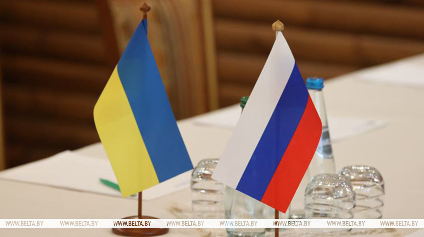 Лукашенко о мирных переговорах по Украине: хоть на Луну, но надо садиться за стол и разговаривать
