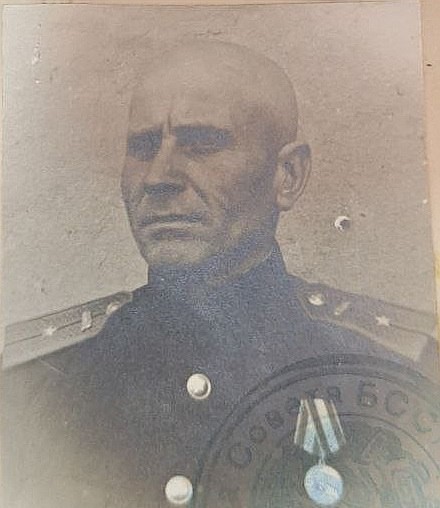 Да працы і абароны — аднолькава сумленна