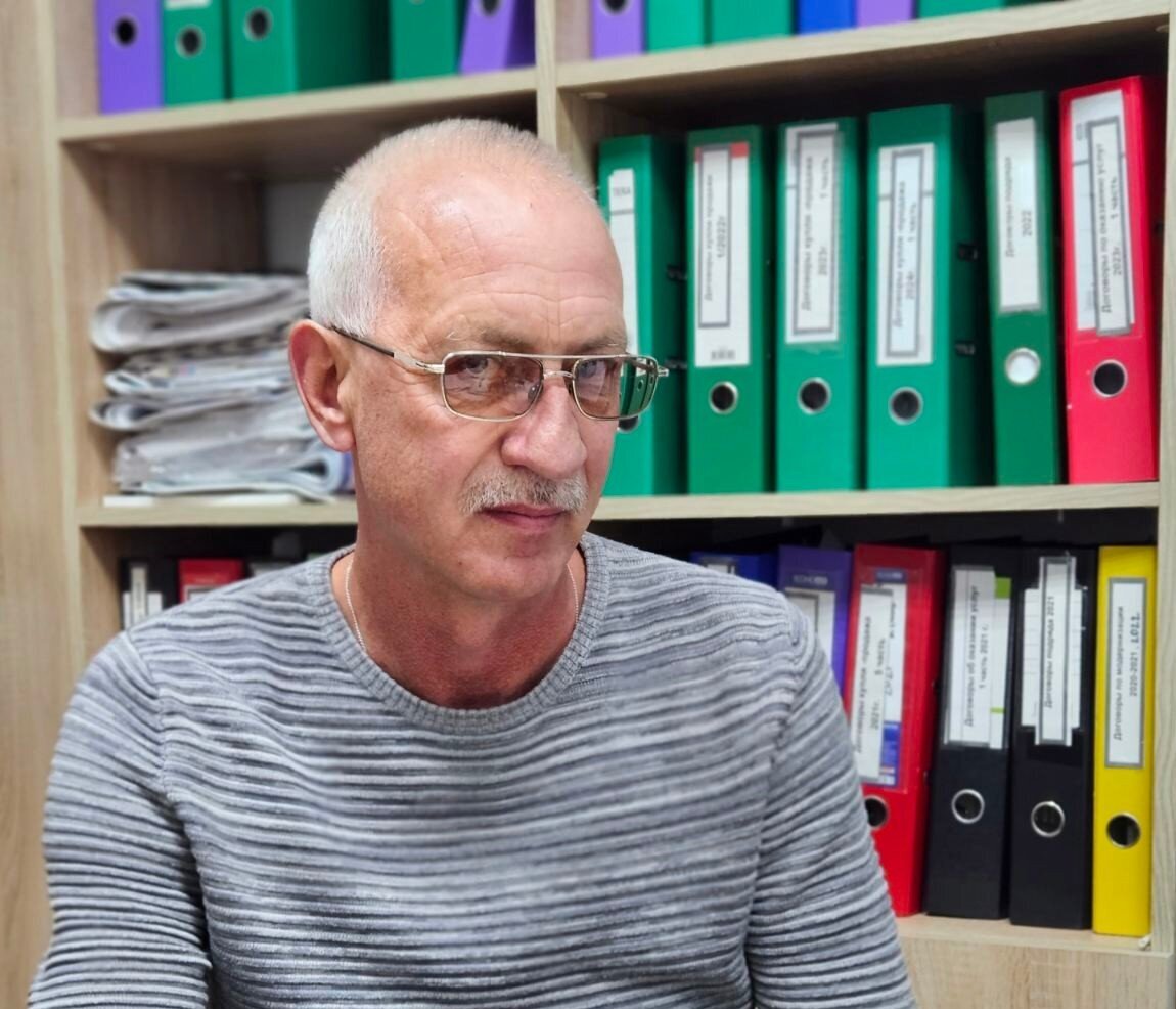 “Гордость завода” — этого почетного звания удостоен начальник электрослужбы филиала «Елизово» ОАО «Гродненский стеклозавод» Лев Рудый