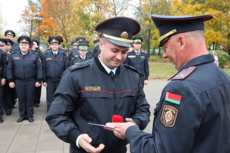 Церемония награждения лучших сотрудников Осиповичской милиции, приуроченная к 100-летнему юбилею ведомства.