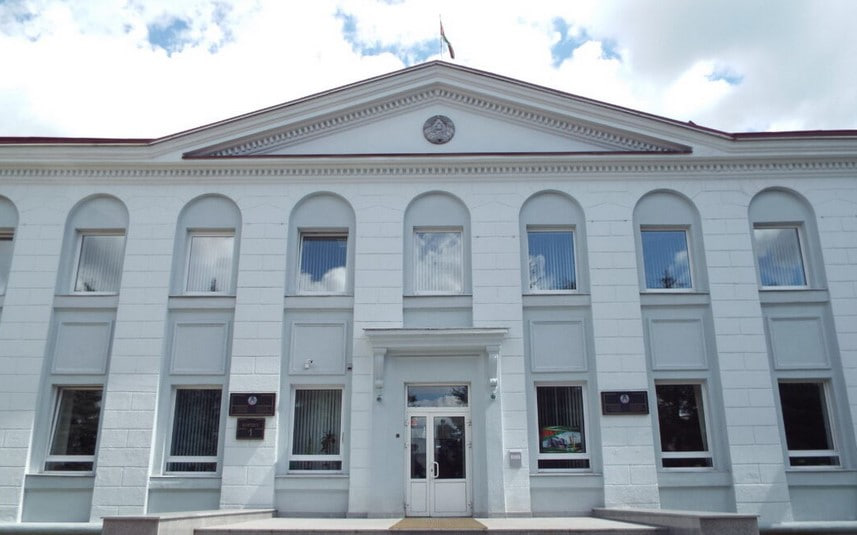 Стал известен график приема граждан и юридических лиц начальниками управлений и отделов Осиповичского исполнительного комитета по субботам в ноябре