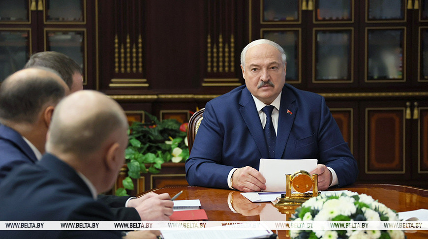 Лукашенко поручил выработать алгоритм белорусско-американских отношений на перспективу, установив «красные линии»