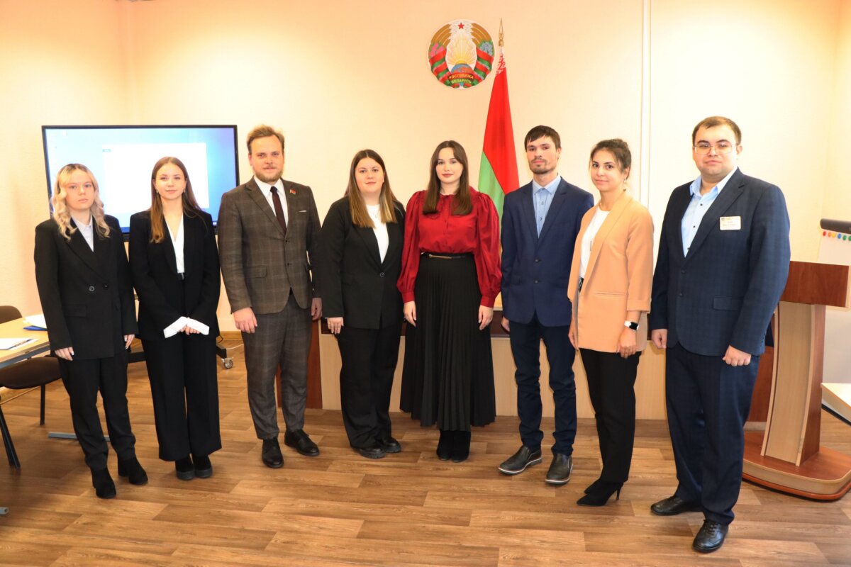 Урок длиною в жизнь: как молодые учителя Осиповичского района видят свою профессию