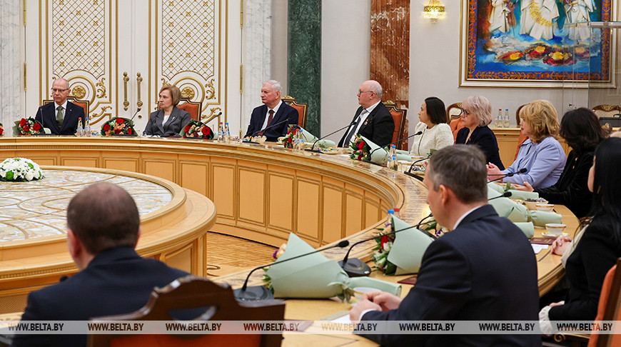 Лукашенко о развитии отраслей: нужно самим делать для себя все необходимое