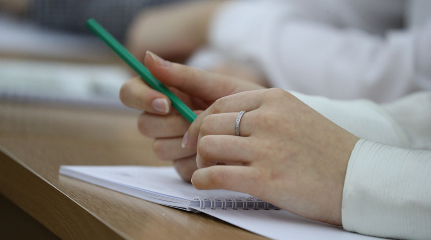 В Беларуси стартовал третий этап республиканской олимпиады по учебным предметам