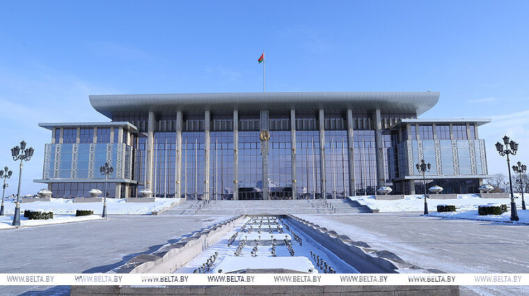 Лукашенко заслушал доклад госсекретаря Совбеза о ходе проверки боеготовности Вооруженных Сил