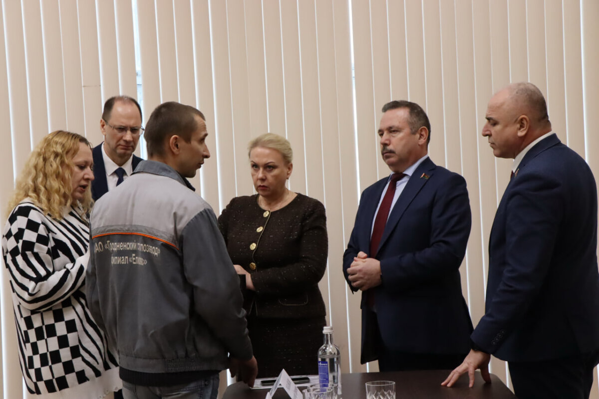 Осиповичский район с с рабочим визитом посетил Виктор Ананич