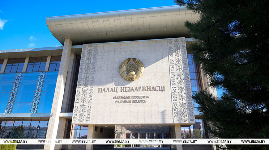 Большая командировка, развитие АПК, посевная и кадры. Лукашенко заслушал доклады руководства трех областей