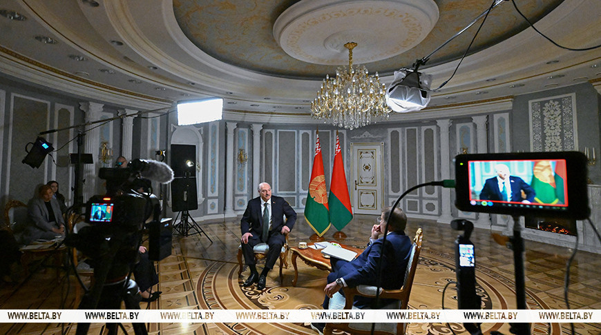 Лукашенко дал интервью журналисту телеканала RT Рику Санчесу