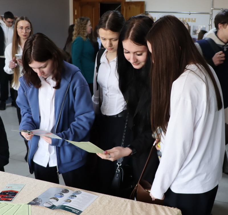15-16 апреля в районе прошла общереспубликанская ярмарка вакансий для молодежи