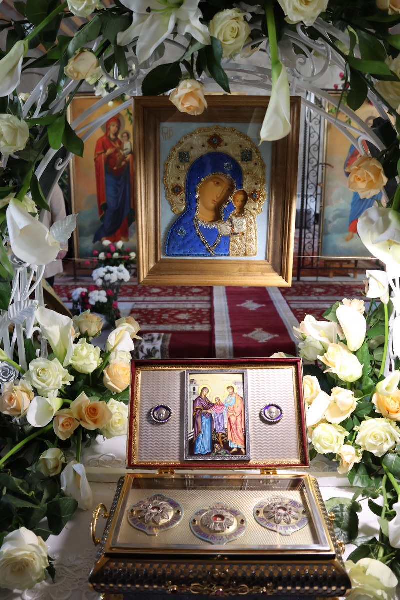 В воскресенье Осиповичский район встречал одну из главных христианских святынь