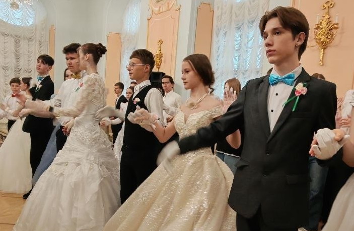 Воспитанники Ирины Теребильник из Осиповичей достойно представили район на Пасхальном Митрополичьем балу
