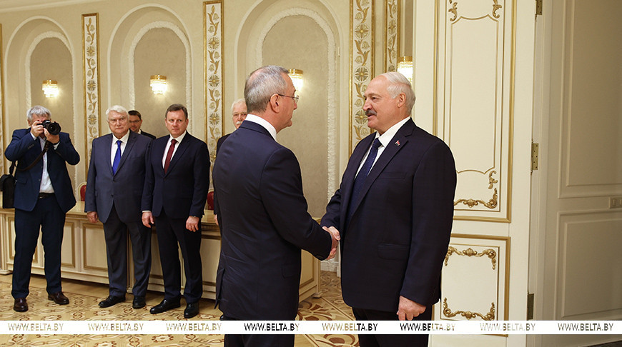 Лукашенко видит возможности для достижения товарооборота в $1 млрд с Калужской областью
