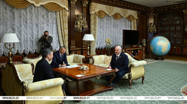 Лукашенко: Казахстан для Беларуси очень интересный партнер и дружеская страна