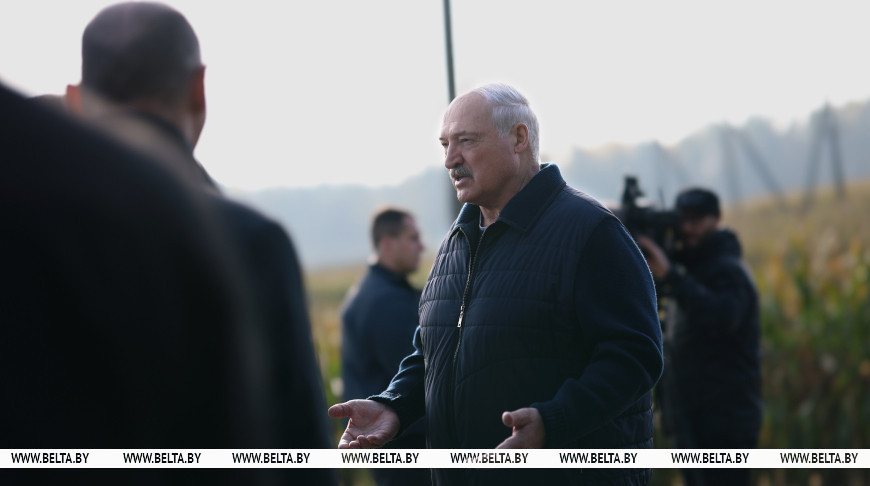 «Не аплодирую тому, что происходит во Франции». Лукашенко о протестах школьников и жесткой реакции на них