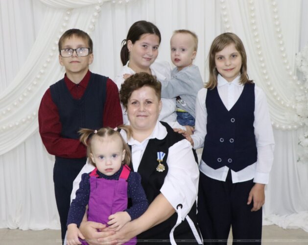 Усё пачынаецца з матулі
